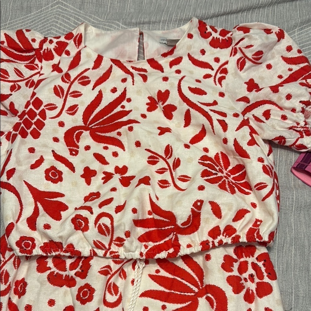 Cupcakes & Cashmere Crop Top and Skirt set Size Small Red and White - Picture 7 of 11